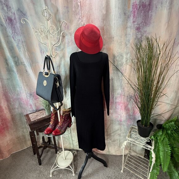 Almost Famous Dresses & Skirts - 📌Almost Famous Knitted Long Sleeves Rayon Blend Sweater Dress